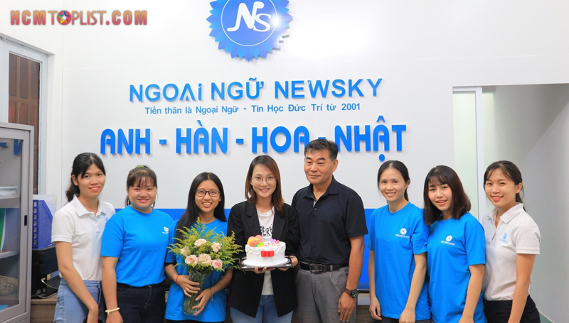 ngoai-ngu-newsky-hcmtoplist