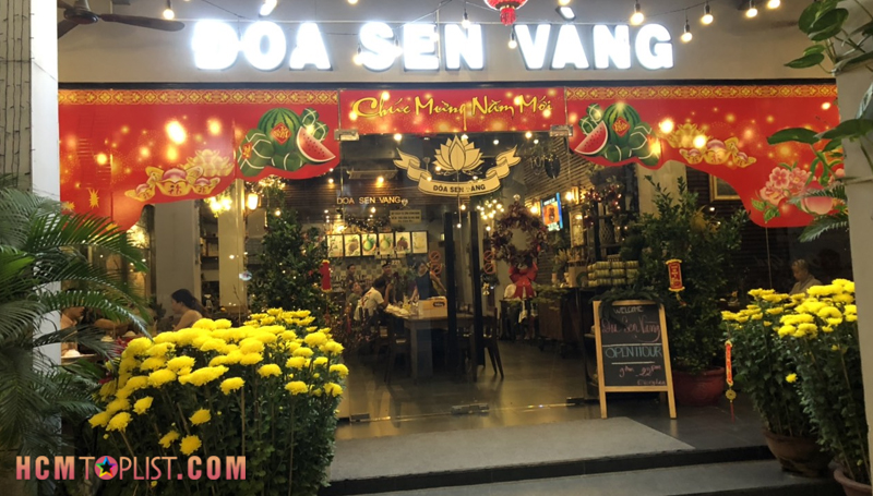 nha-hang-chay-doa-sen-vang-hcmtoplist