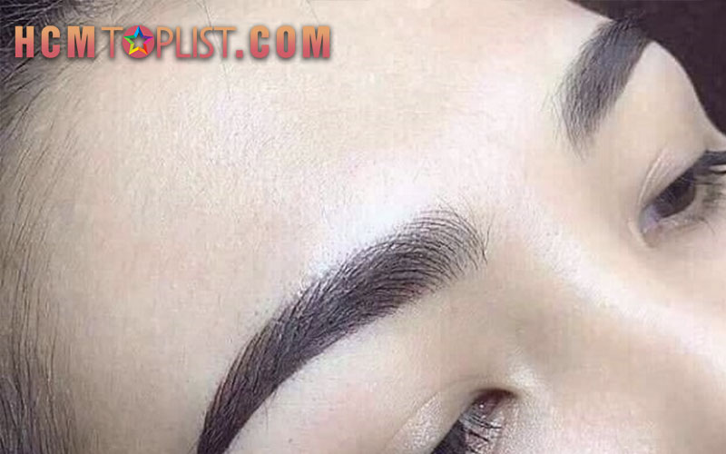 dieu-khac-chan-may-jennie-brows-hcmtoplist