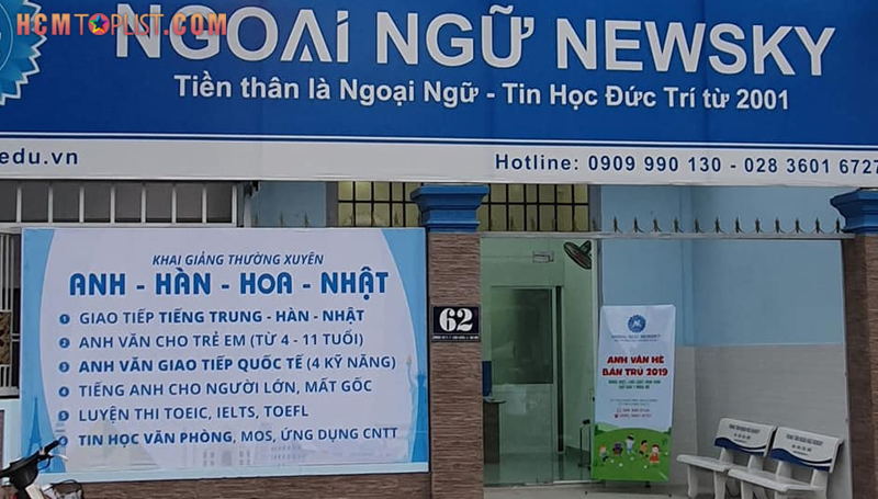 hoc-anh-van-giao-tiep-newsky-hcmtoplist