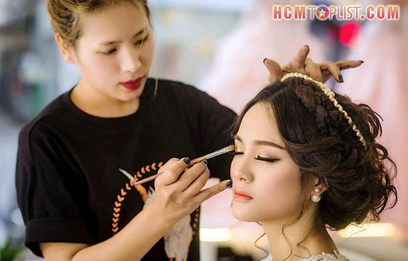 khanh-makeup-and-hair-dich-vu-trang-diem-tai-nha-quan-8-tp-hcm-hcmtoplist