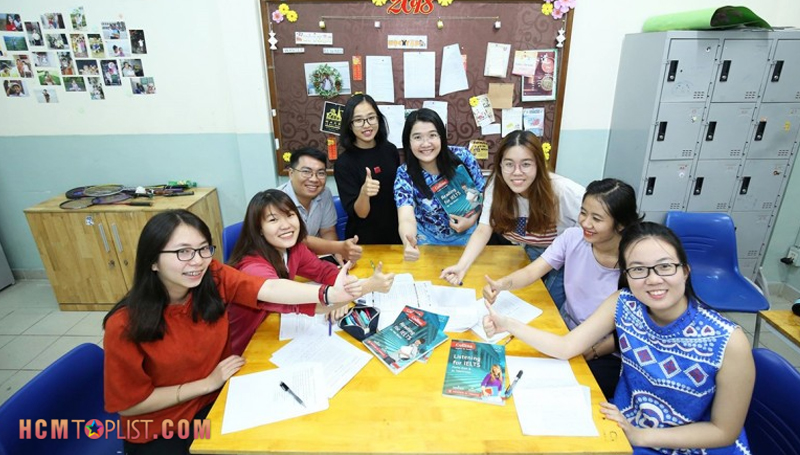 trung-tam-ngoai-ngu-dai-hoc-su-pham-tphcm-hcmtoplist-1