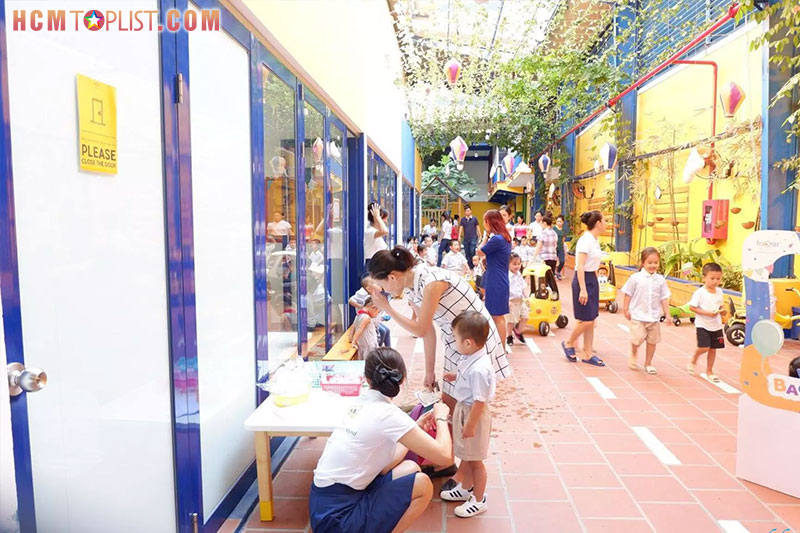 truong-mam-non-hooray-hcmtoplist