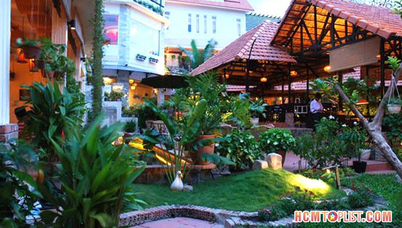 cafe-khoang-lang-hcmtoplist