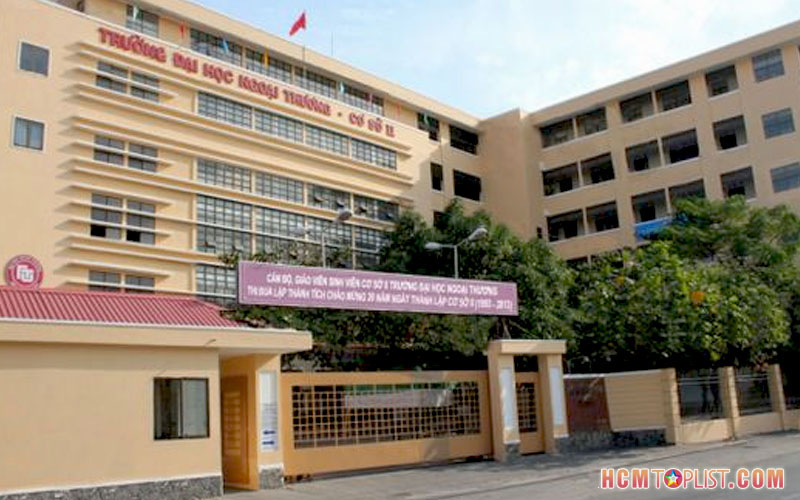 truong-dai-hoc-ngoai-thuong-tp-hcm-hcmtoplist