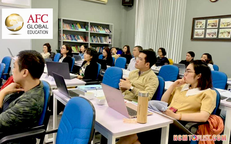 vien-quan-tri-tai-chinh-hcmtoplist