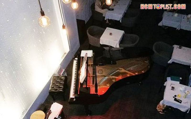 den-trang-cafe-hcmtoplist