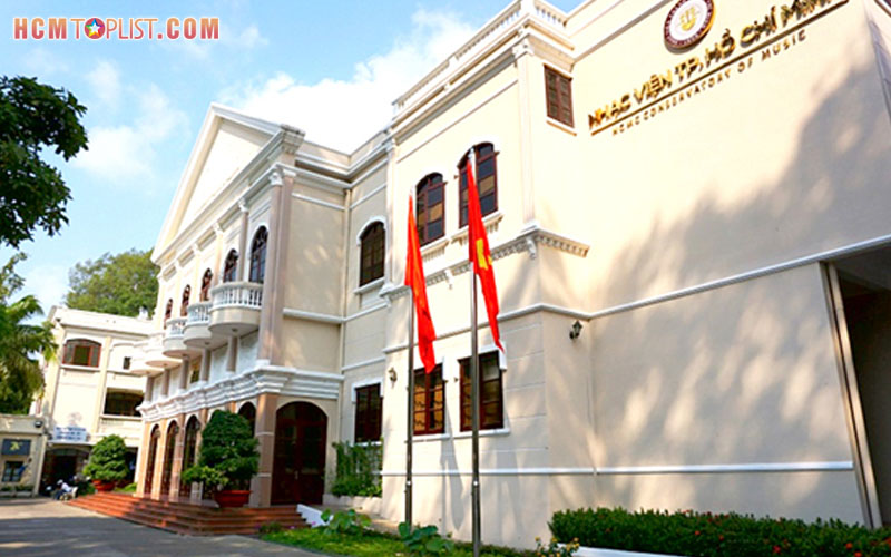 nhac-vien-thanh-pho-ho-chi-minh-hcmtoplist