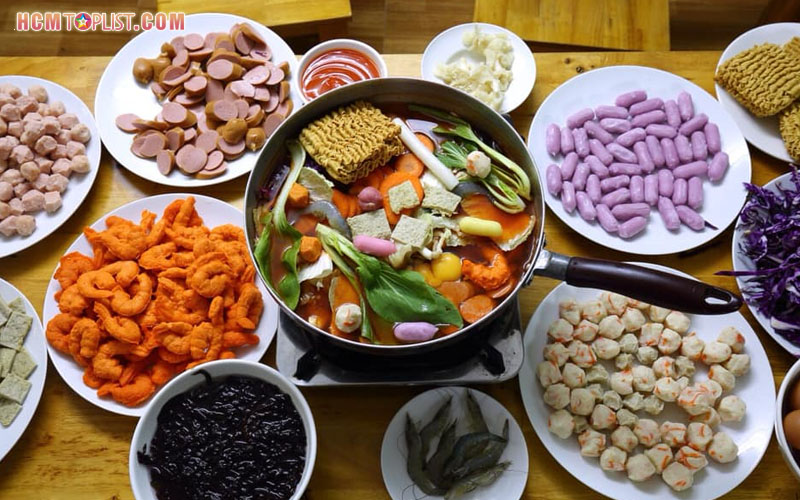 quan-tokbokki-tphcm-ngon -you-cafe-hcmtoplist