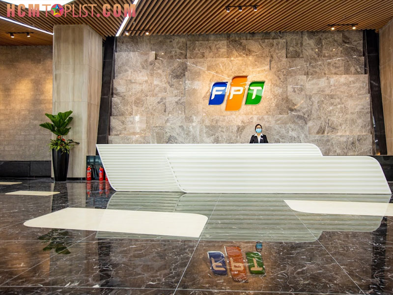 tap-doan-fpt-mot-trong-nhung-tap-doan-lon-nhat-viet-nam-hcmtoplist