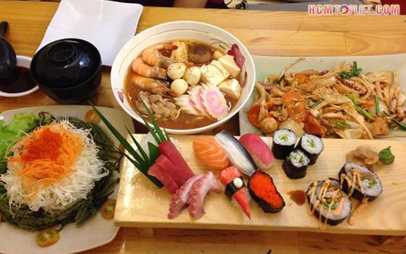 nha-hang-nhat-sushi-sakura-hcmtoplist
