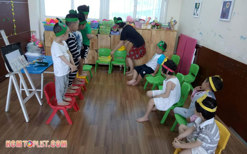 truong-mam-non-quan-1-bo-cau-nho-hcmtoplist