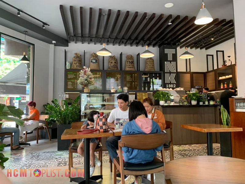 tnk-coffee-cafe-quan-6-dep-hcmtoplist