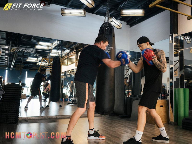 phong-tap-gym-boxing-fit-force-fitness-noi-tieng-hcmtoplist