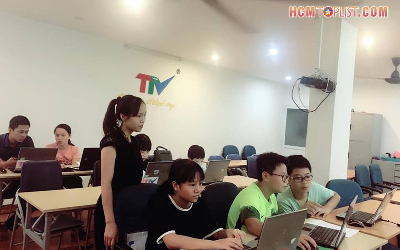 tri-tuẹ-viet-hcmtoplist