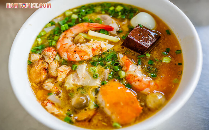 banh-canh-hcmtoplist