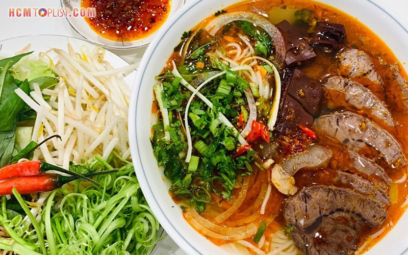 bun-bo-hue-hcmtoplist