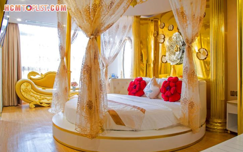 gold-king-room-hcmtoplist