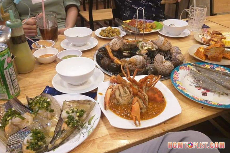 golden-way-buffet-lau-va-nuong-hcmtoplist