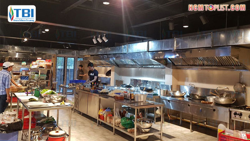 nhung-luu-y-khi-lap-dat-hut-mui-bep-cong-nghiep-hcmtoplist