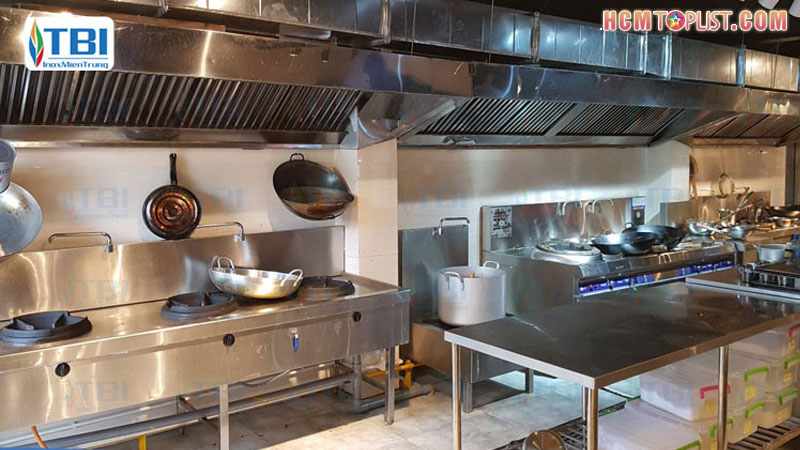 vi-sao-nen-su-dung-hut-mui-bep-cong-nghiep-cho-bep-an-nha-hang-hcmtoplist