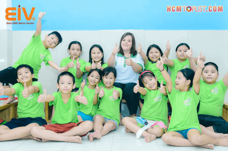 dich-vu-cung-cap-giao-vien-ban-ngu-uy-tin-tai-eiv-education-hcmtoplist