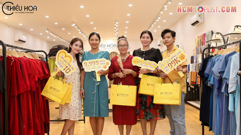 20-10-dip-tang-qua-cho-nguoi-phu-nu-dac-biet-hcmtoplist