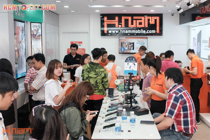 hnammobile-dia-chi-cung-cap-iphone-15-chinh-hang-uy-tin-nhat-tren-thi-truong